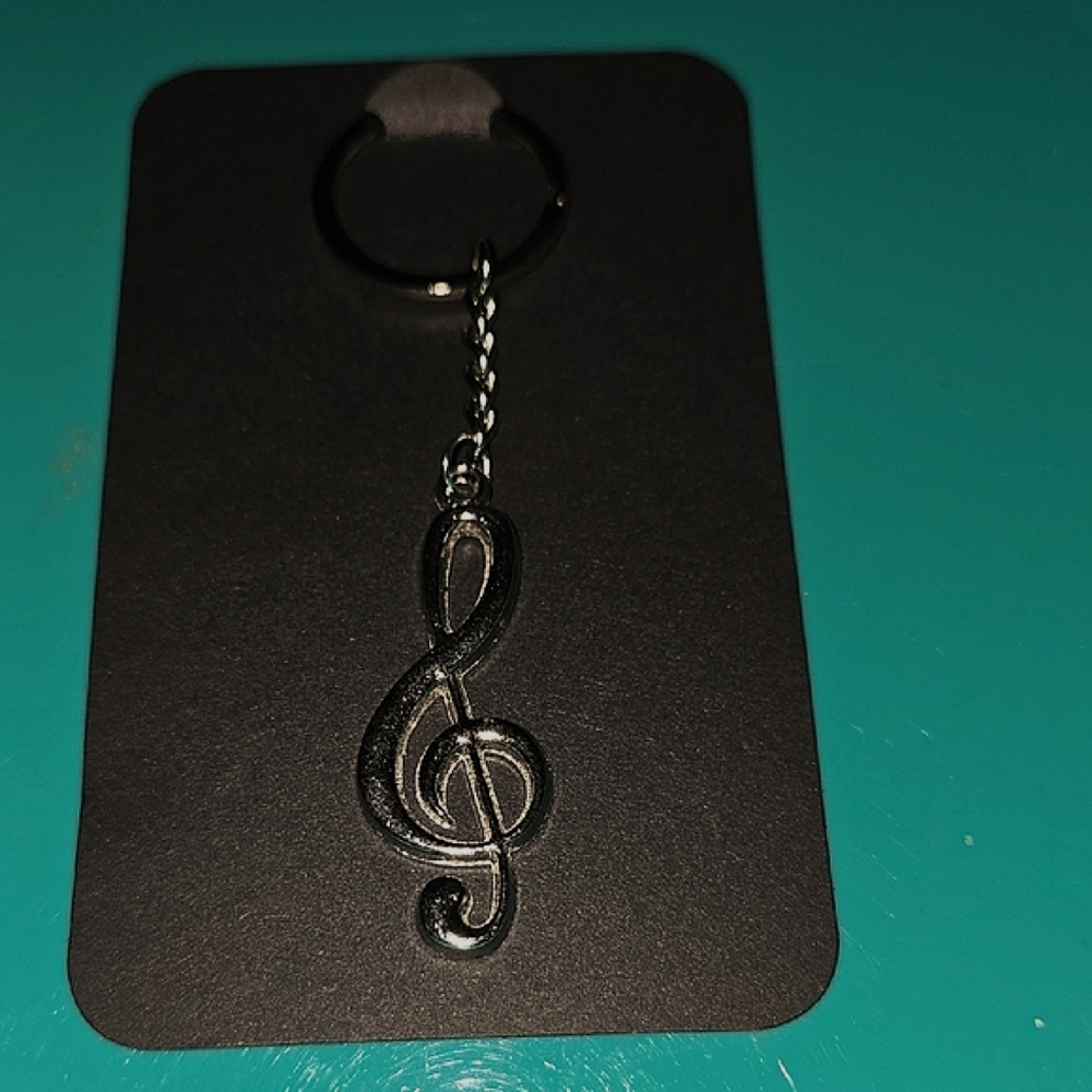 Silver Treble Clef Keychain